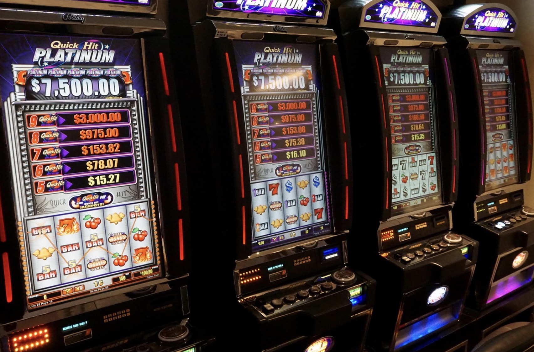 Mega-Jackpots 2025: Rekordgewinne durch vernetzte Slots in der gesamten EU